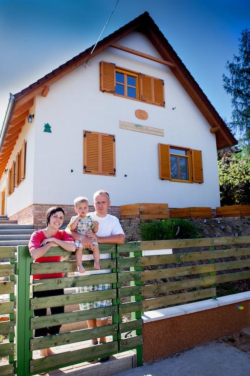 Rozmaring Vendeghaz Hotel Zengővárkony Exterior foto