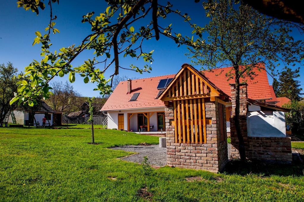 Rozmaring Vendeghaz Hotel Zengővárkony Exterior foto